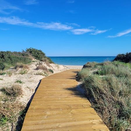 Appartamento Demetrio 50M Mare & Shopping Lido Marini Bagian luar foto
